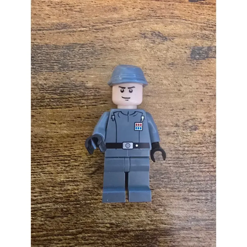 Lego Cavalry Kepi 6211 Imperial Commander Standard Grin Star Wars Minifigure